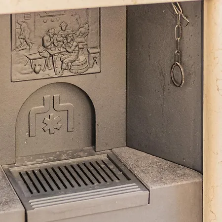 Bed and Breakfast Thea - Centro Storico