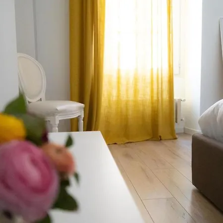 Thea - Centro Storico Frühstückspension