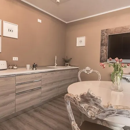 Frühstückspension Thea - Centro Storico Monza