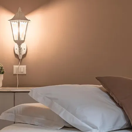 Thea - Centro Storico Frühstückspension