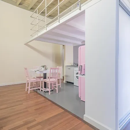 Thea - Centro Storico 4*